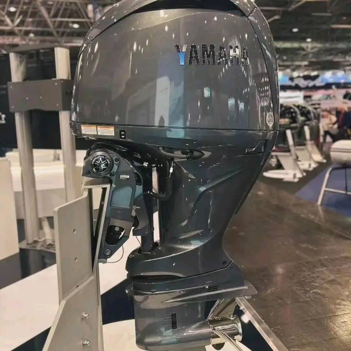 Yamaha Outboard Engine